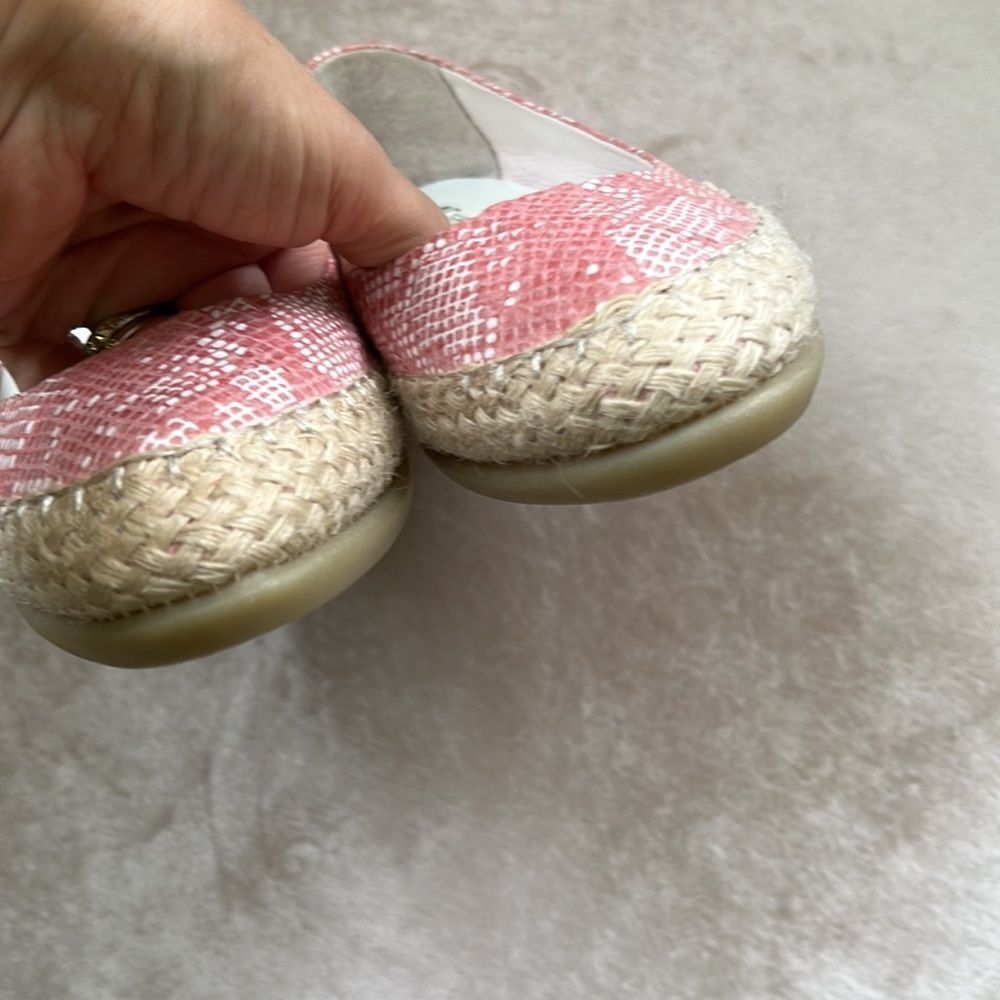 Super cute! Cliffs Sz 8 Pink Reptile Jute Trim Flats EUC!! - Picture 4 of 9
